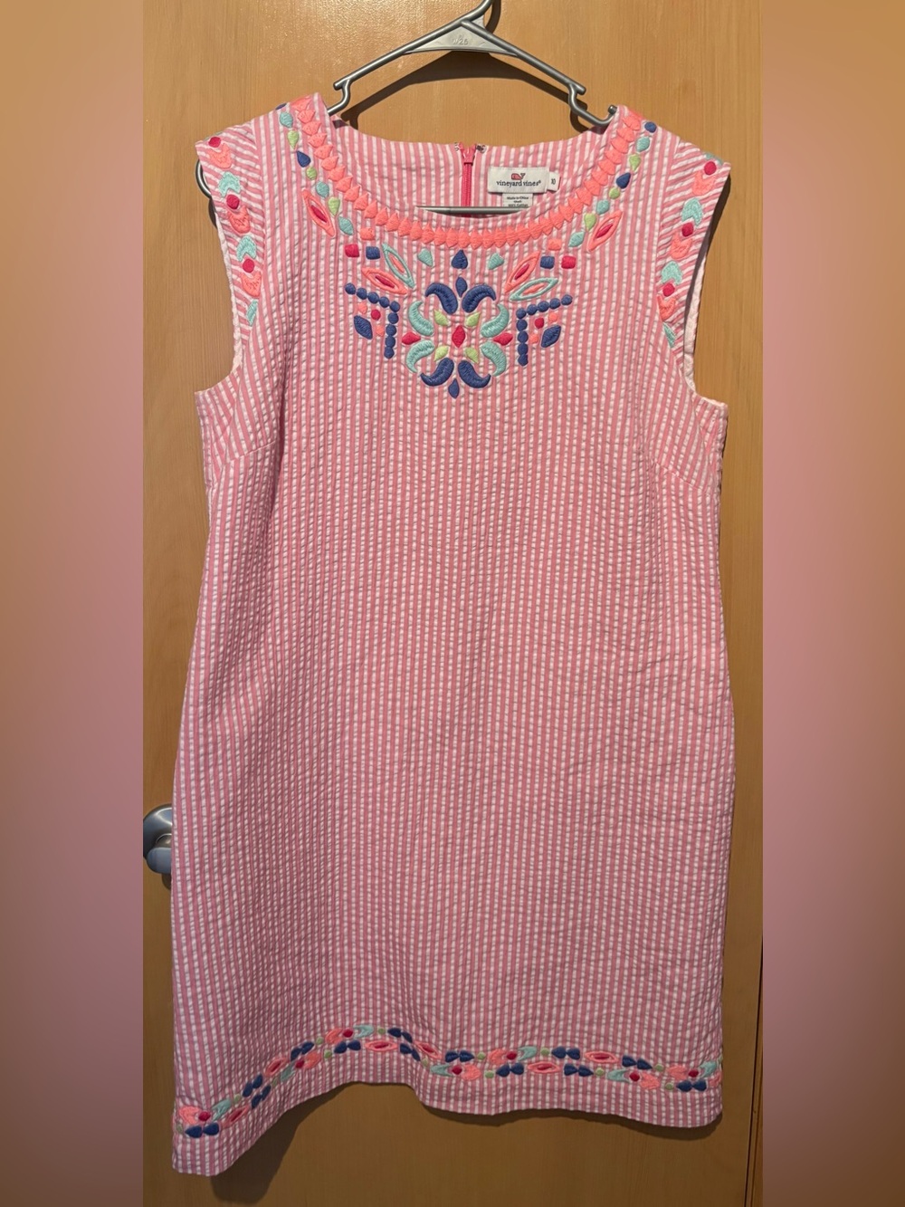 Vineyard Vines Women’s Pink & White Seersucker Embroidered Design Dress Size 10